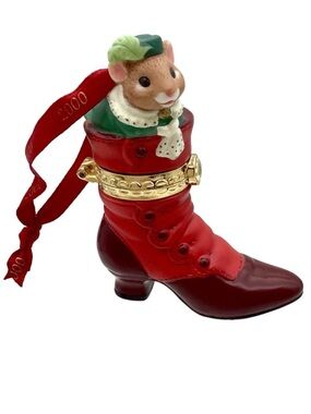 Hallmark 2000 “Fashion Afoot” Christmas Ornament